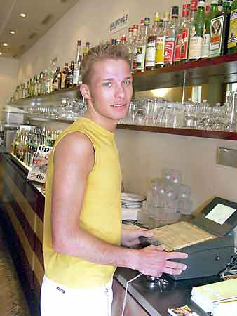 Schall und Rauch, Berlin