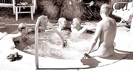 Soakin' at The Columns