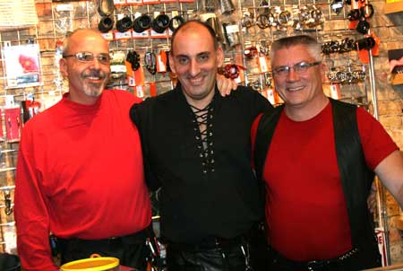 Remmington, Brad, with owner Michael of Mephisto